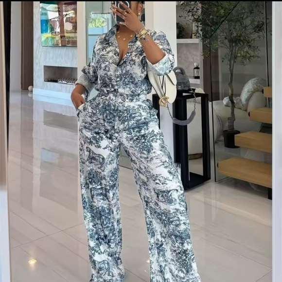 Resort Wear Pants Set - Picture 1 of 8